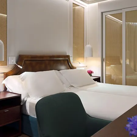 Hotel H10 Conquistador 4*