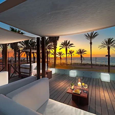 Hotel H10 Conquistador 4*