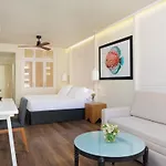 H10 Conquistador Szálloda Playa de las Américas