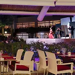 H10 Conquistador Szálloda 4*