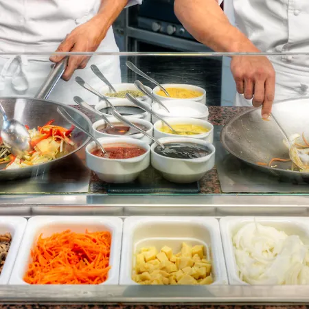 H10 Conquistador 4* Playa de las Americas (Tenerife)