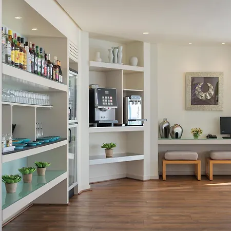 H10 Conquistador Szálloda